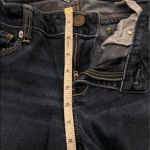 American Eagle skinny size 10 long.